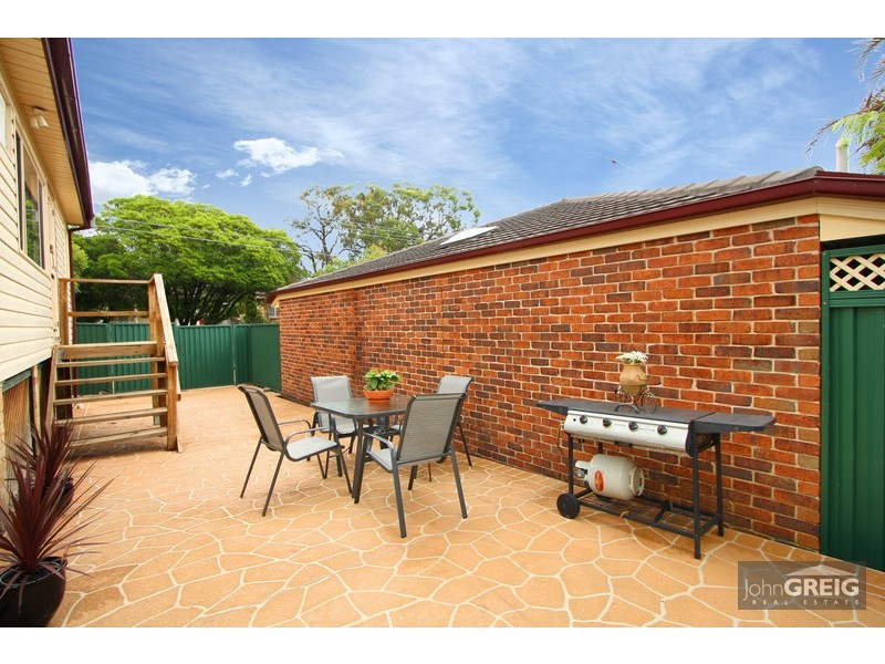 63A Easton Ave, Sylvania NSW 2224