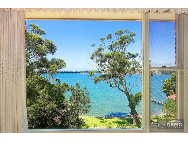 118 Stuart St, Blakehurst NSW 2221