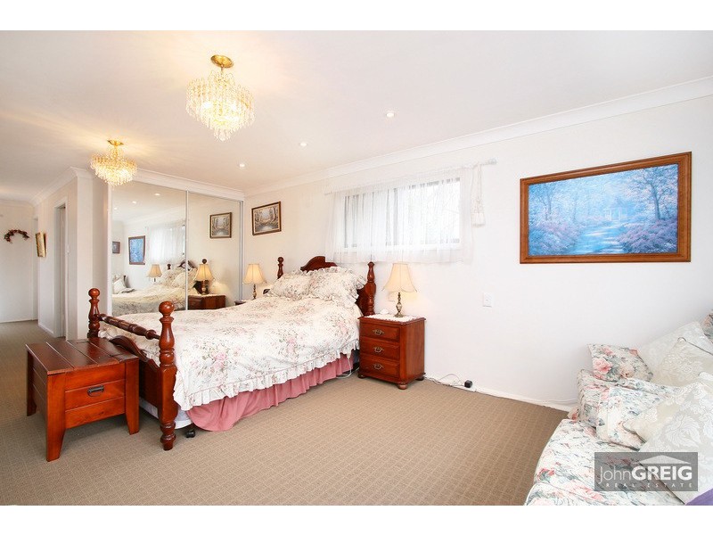 12 Jingara Place, Sylvania NSW 2224