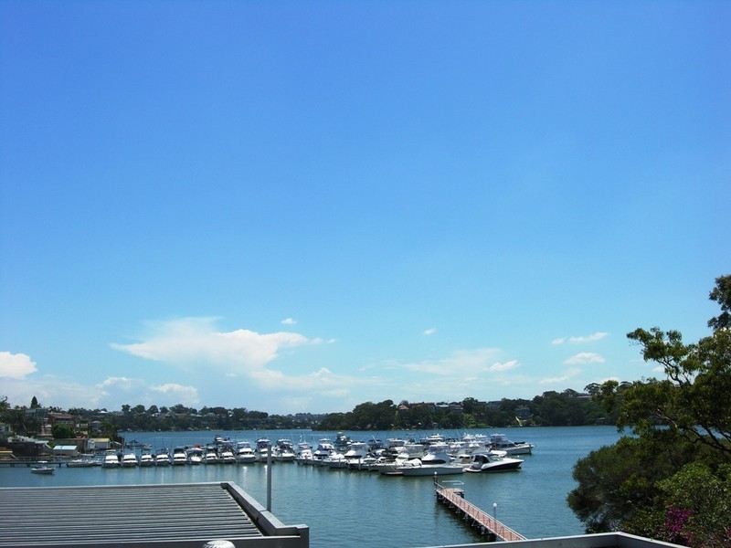 11  Clarence Cres, Sylvania Waters NSW 2224
