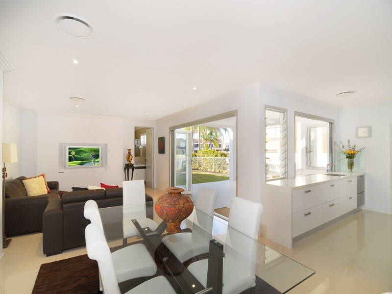 16 Clarence Crescent, Sylvania Waters NSW 2224