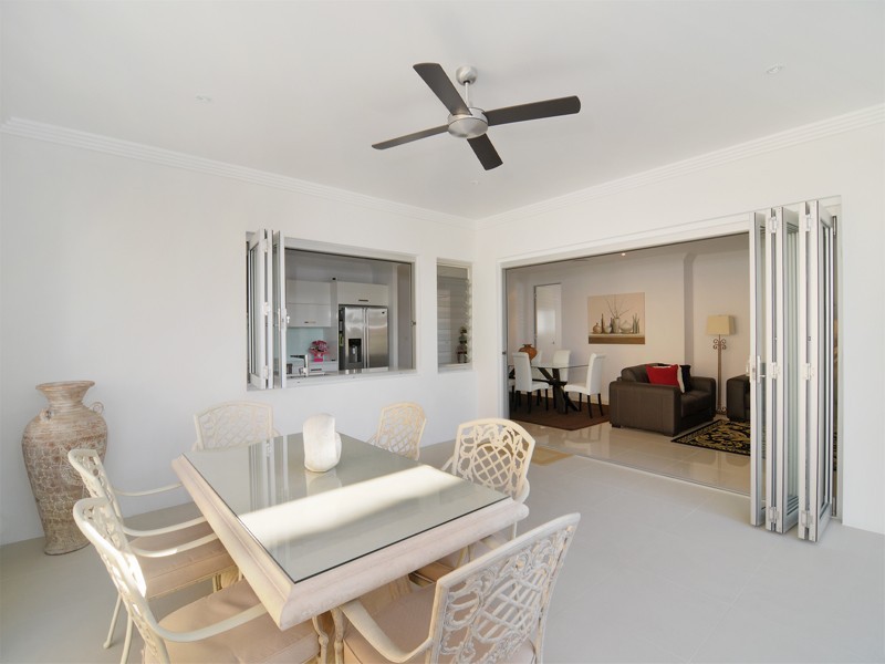 16 Clarence Crescent, Sylvania Waters NSW 2224