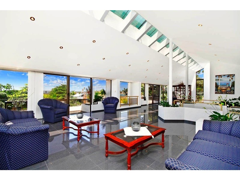 37 Belgrave Esp, Sylvania NSW 2224