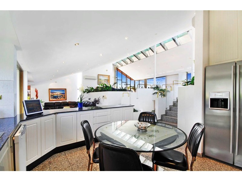 37 Belgrave Esp, Sylvania NSW 2224