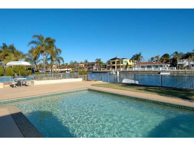 11 Hawkesbury Esplanade, Sylvania Waters NSW 2224