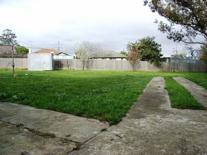 21 Pittosporum Grove, Doveton VIC 3177