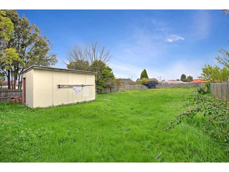 14 O’Malley Crescent, Dandenong North VIC 3175