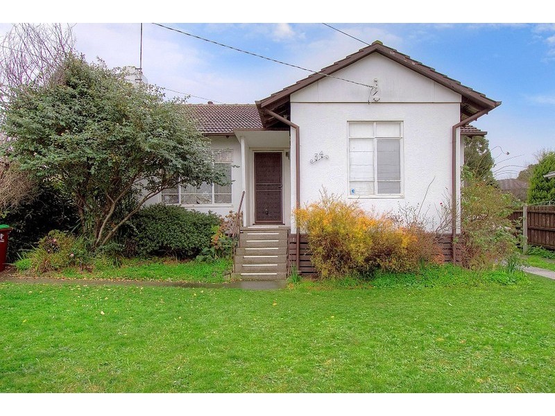 34 Ash Street, Doveton VIC 3177