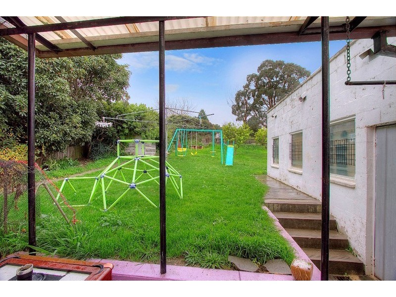 34 Ash Street, Doveton VIC 3177