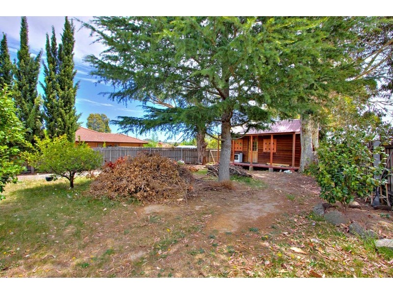 7 Mossvale Close, Endeavour Hills VIC 3802