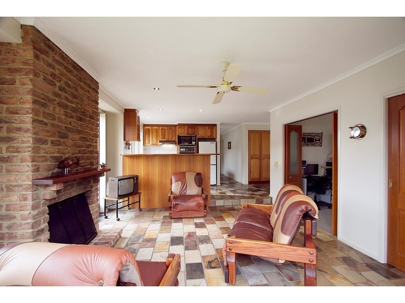 14 Exner Drive, Dandenong North VIC 3175
