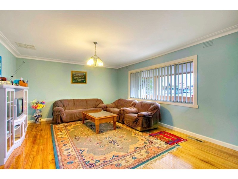 Unit 1/227 Gladstone Road, Dandenong North VIC 3175