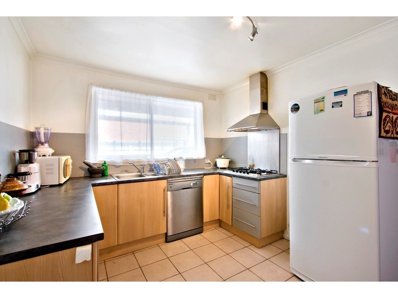 Unit 2/147 Gladstone Road, Dandenong North VIC 3175
