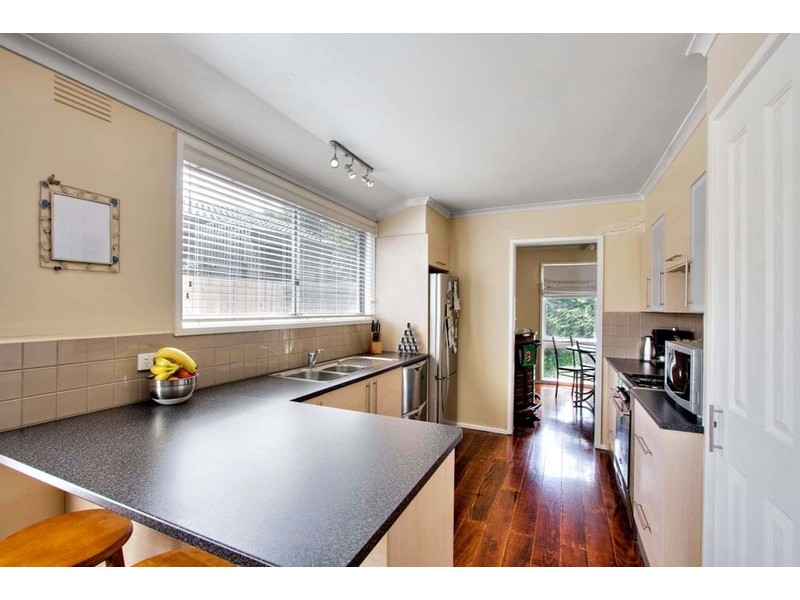 13 Hughes Close, Endeavour Hills VIC 3802
