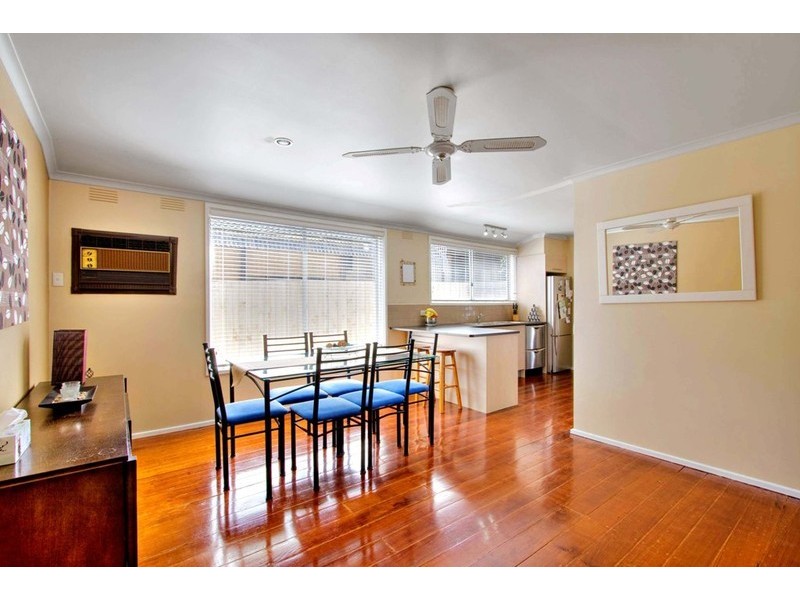 13 Hughes Close, Endeavour Hills VIC 3802