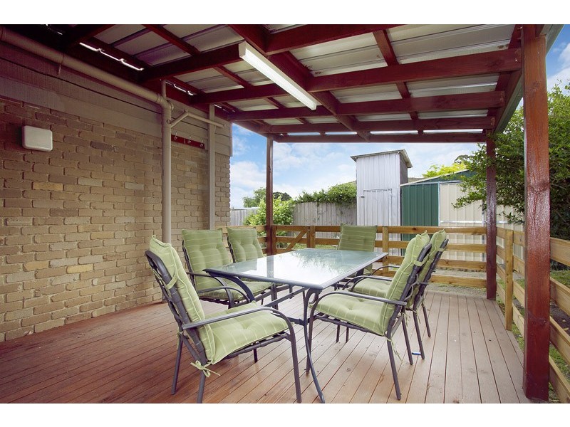 89 James Cook Drive, Endeavour Hills VIC 3802