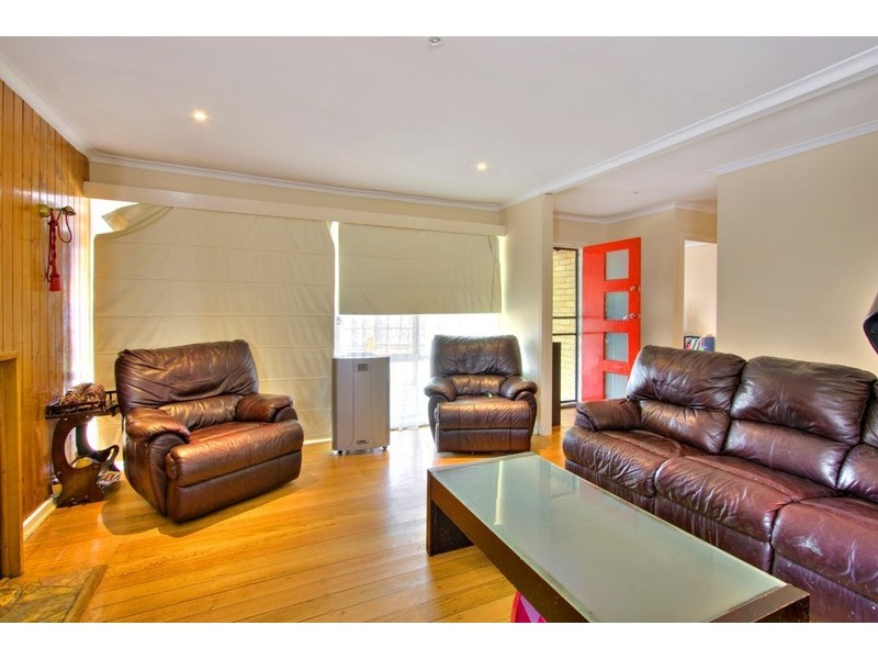 10 Mollison Street, Dandenong VIC 3175