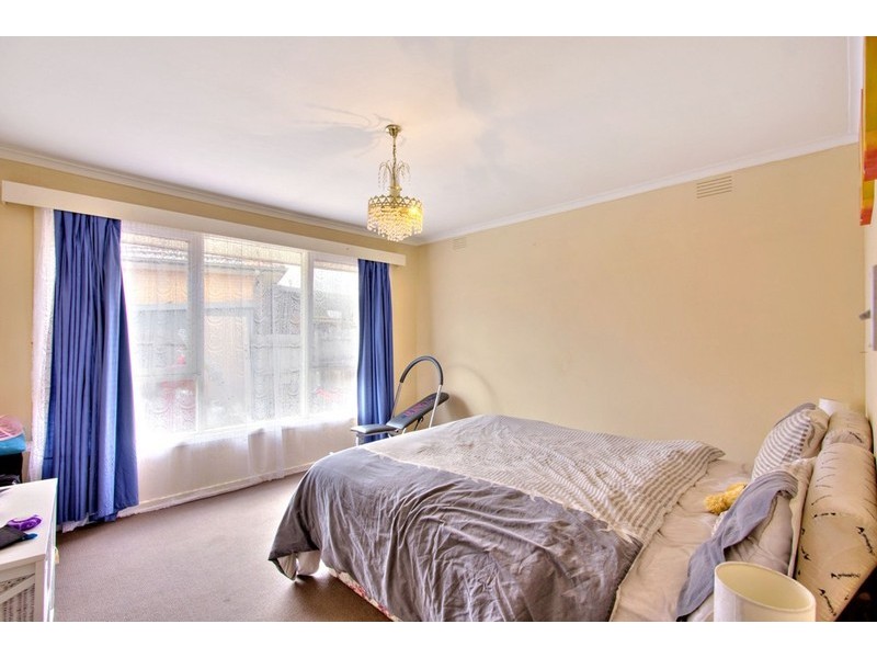 10 Mollison Street, Dandenong VIC 3175