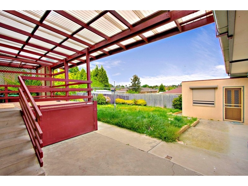 21 Peebles Street, Endeavour Hills VIC 3802