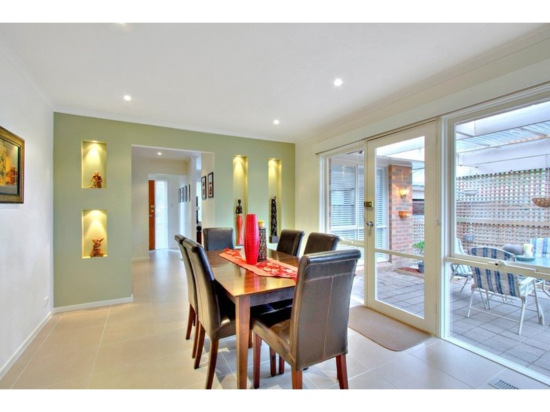 3 Robinvale Court, Endeavour Hills VIC 3802