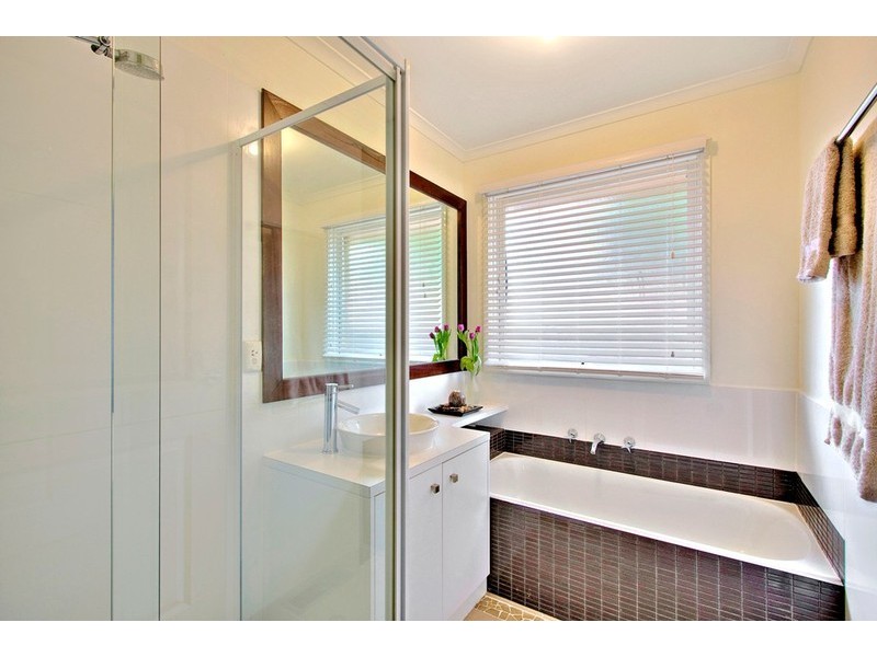 3 Robinvale Court, Endeavour Hills VIC 3802