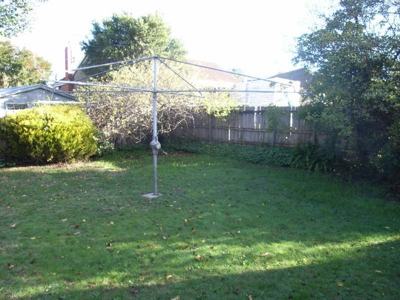 1 Birdwood Avenue, Dandenong VIC 3175