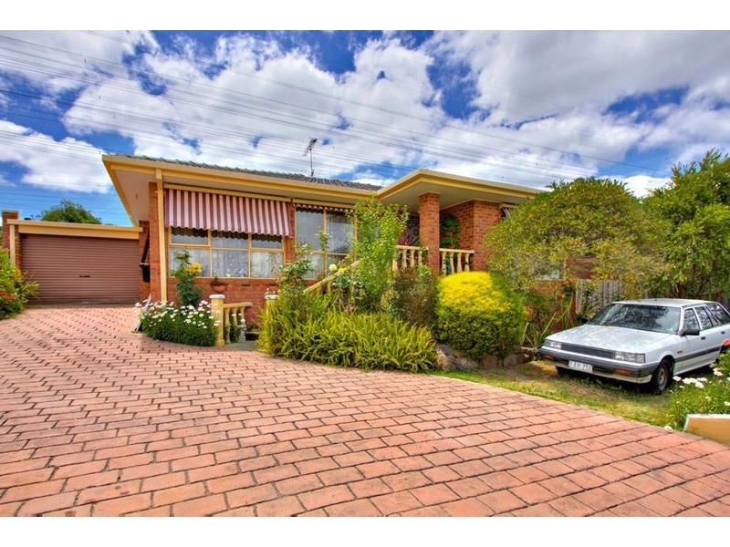 16 Glencaple Court, Endeavour Hills VIC 3802