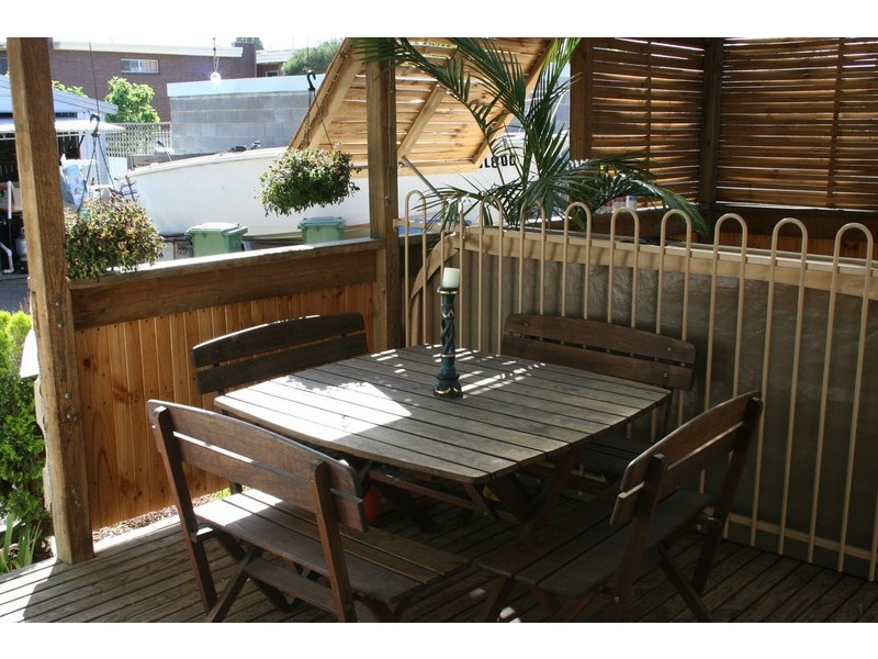 4 Gwenda St, Dandenong VIC 3175