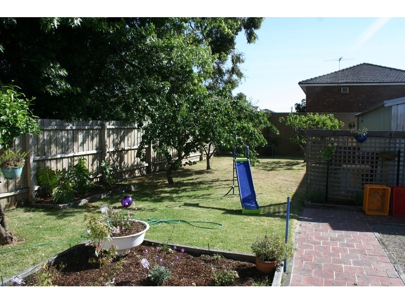 4 Gwenda St, Dandenong VIC 3175