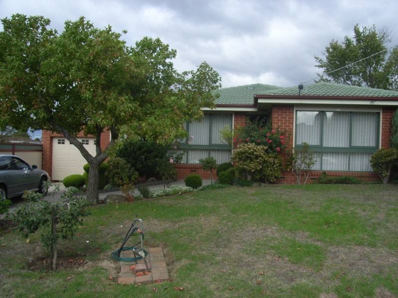 5 Elms Court, Dandenong North VIC 3175