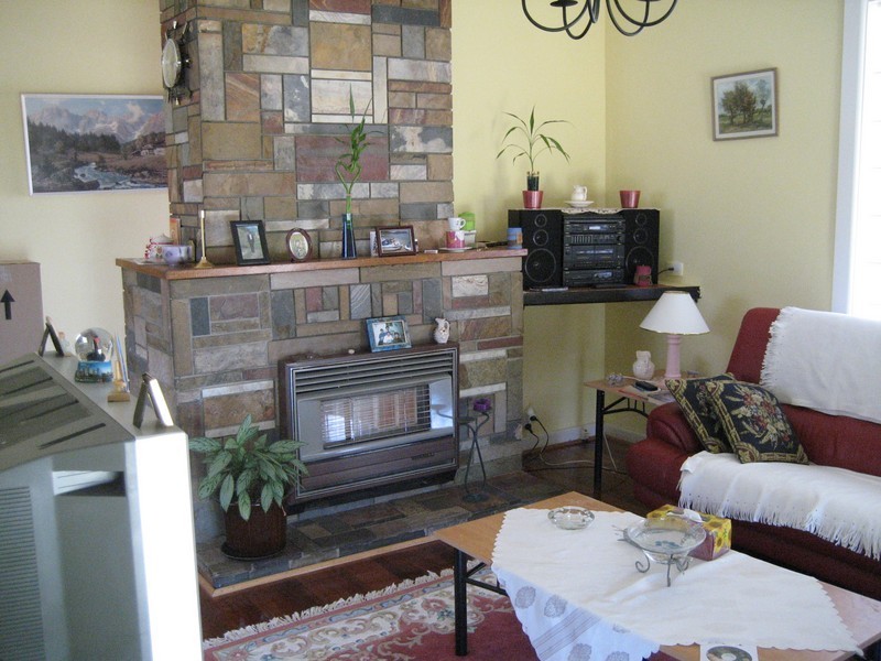 2 Rose Drive, Doveton VIC 3177