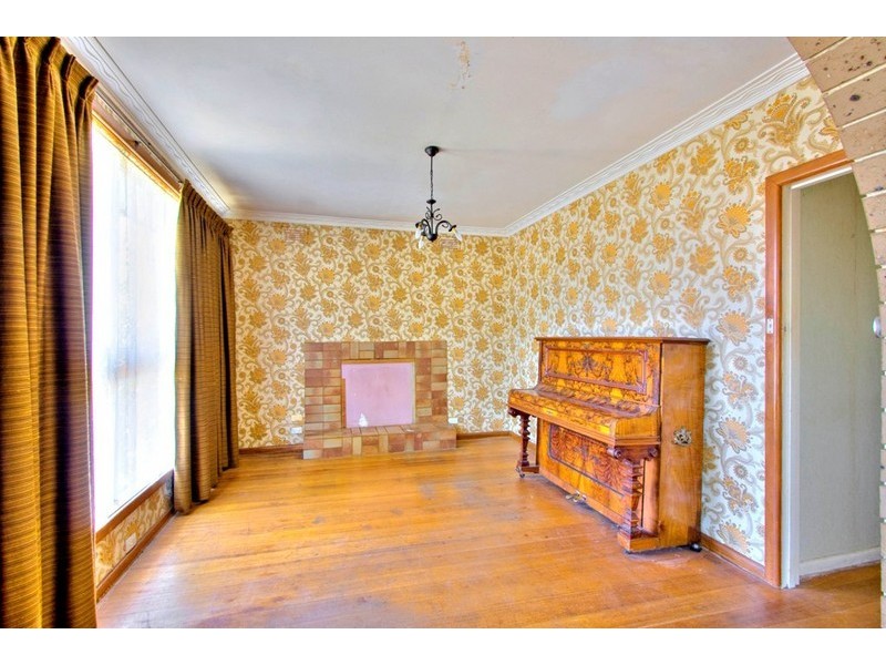 10 Park Road, Noble Park VIC 3174