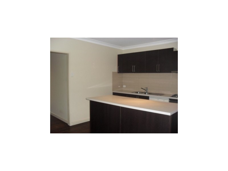 40 Liquidamber St, Doveton VIC 3177