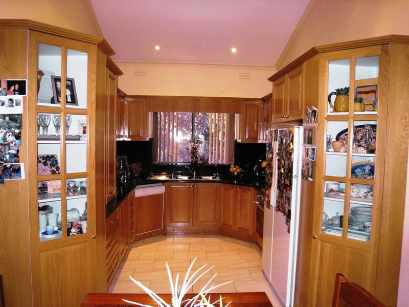 2 Parker Court, Endeavour Hills VIC 3802