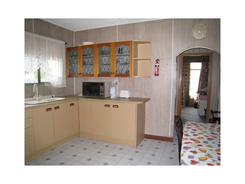 19 Hawthorn Rd, Doveton VIC 3177