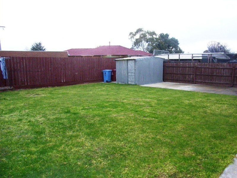 37 Keating Crescent, Dandenong South VIC 3175