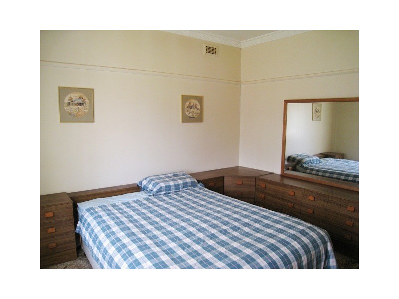 5 Bulong St, Dandenong VIC 3175