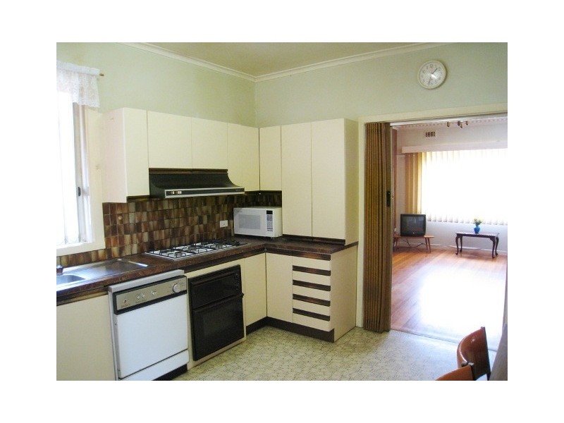 5 Bulong St, Dandenong VIC 3175