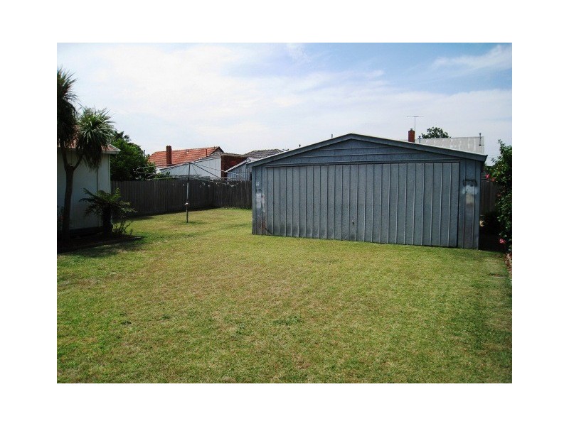 5 Bulong St, Dandenong VIC 3175