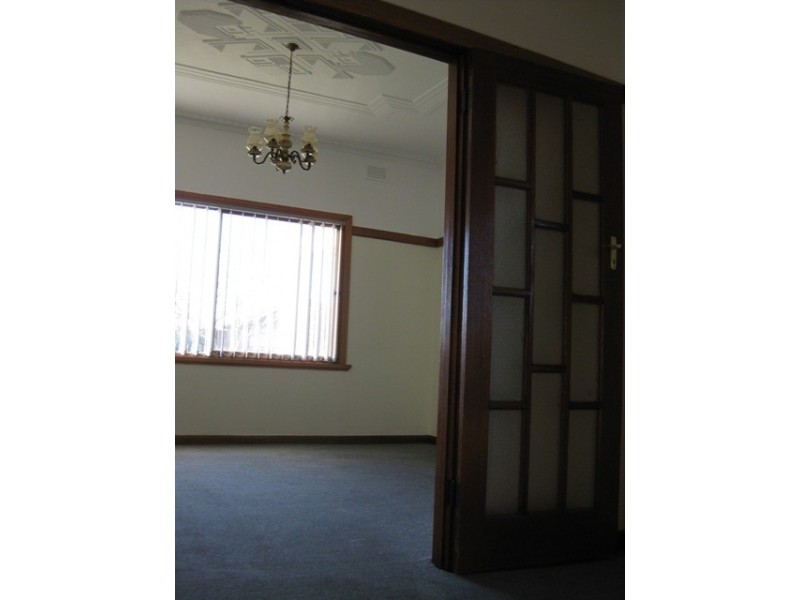 42 Ann Street, Dandenong VIC 3175