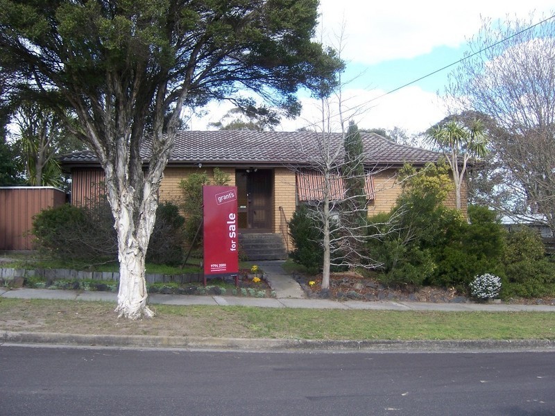 17 Kingfisher Drive, Doveton VIC 3177