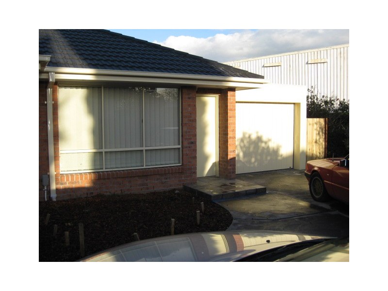 3/5 Cercis Court, Doveton VIC 3177