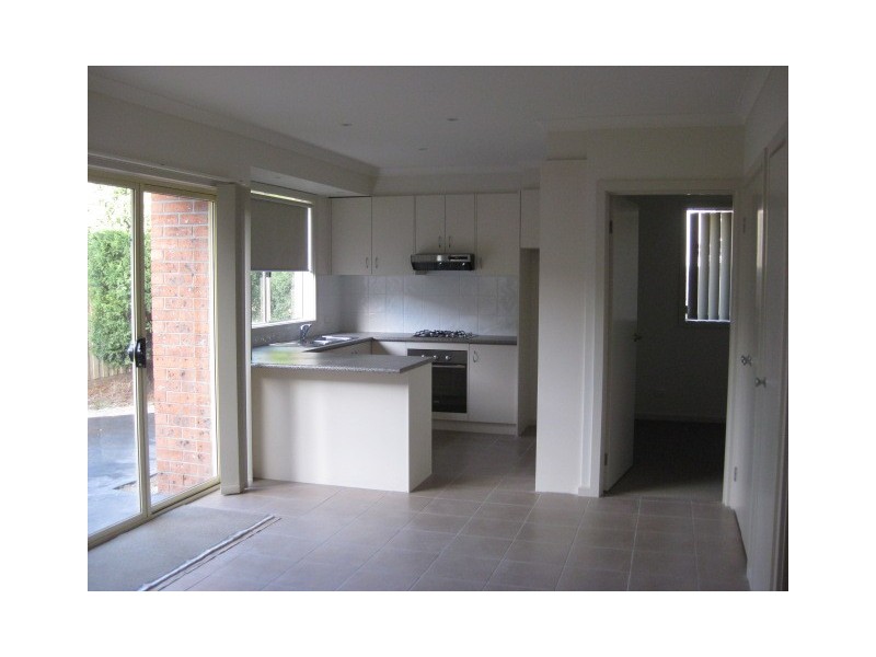 3/5 Cercis Court, Doveton VIC 3177