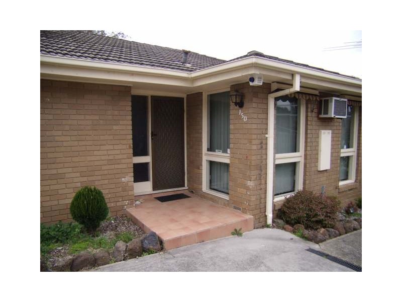 150 James Cook Drive, Endeavour Hills VIC 3802