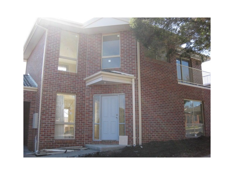 29  Ray St, Dandenong VIC 3175