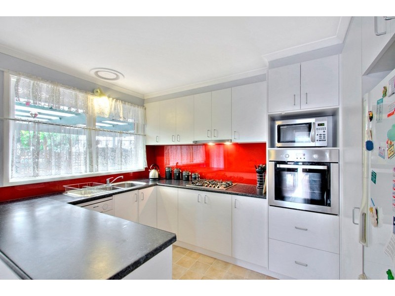 9 Orton Rise, Endeavour Hills VIC 3802
