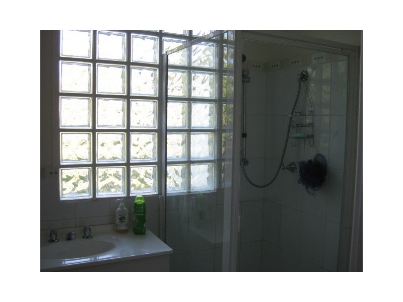 8 Nigra Street, Doveton VIC 3177