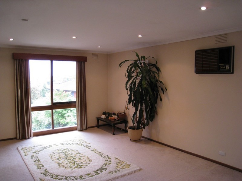 1 Genoa Street, Dandenong North VIC 3175