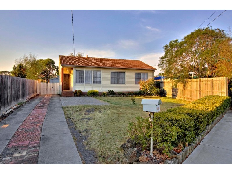 19 Liquidamber Street, Doveton VIC 3177