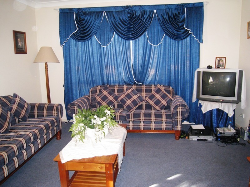 2 The Estuary, Hallam VIC 3803